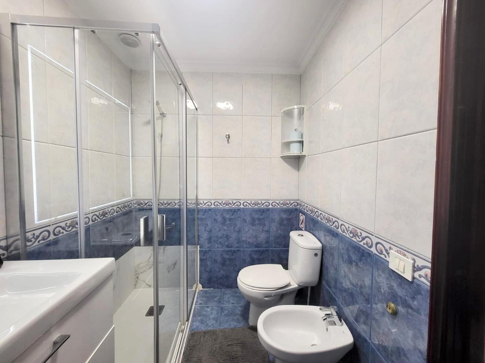 Affordable Holiday Accommodation For Large Families And Groups At Las Canteras Beach With 3 Bedrooms And Free Parking Las Palmas / Gran Canaria Exterior foto